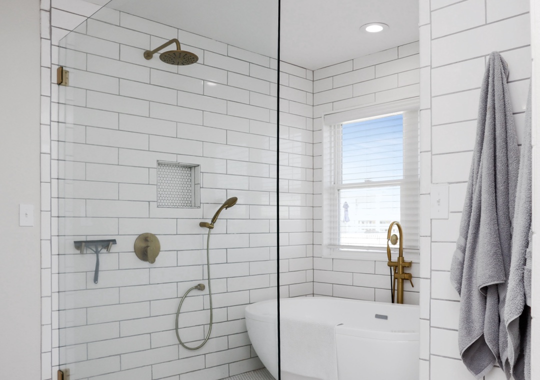 Bedroom 3 - Master Bathroom Wet Room