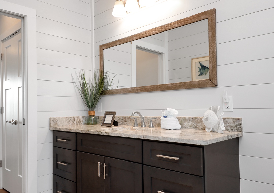 Bedroom 1 - Master Bathroom