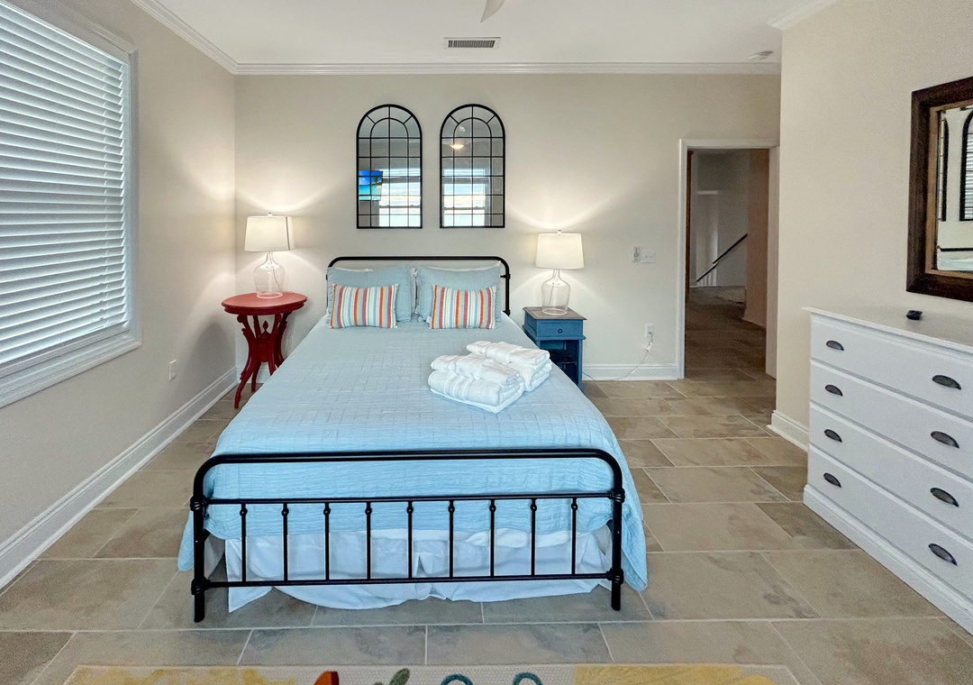 Guest Bedroom 1 with Queen Bed