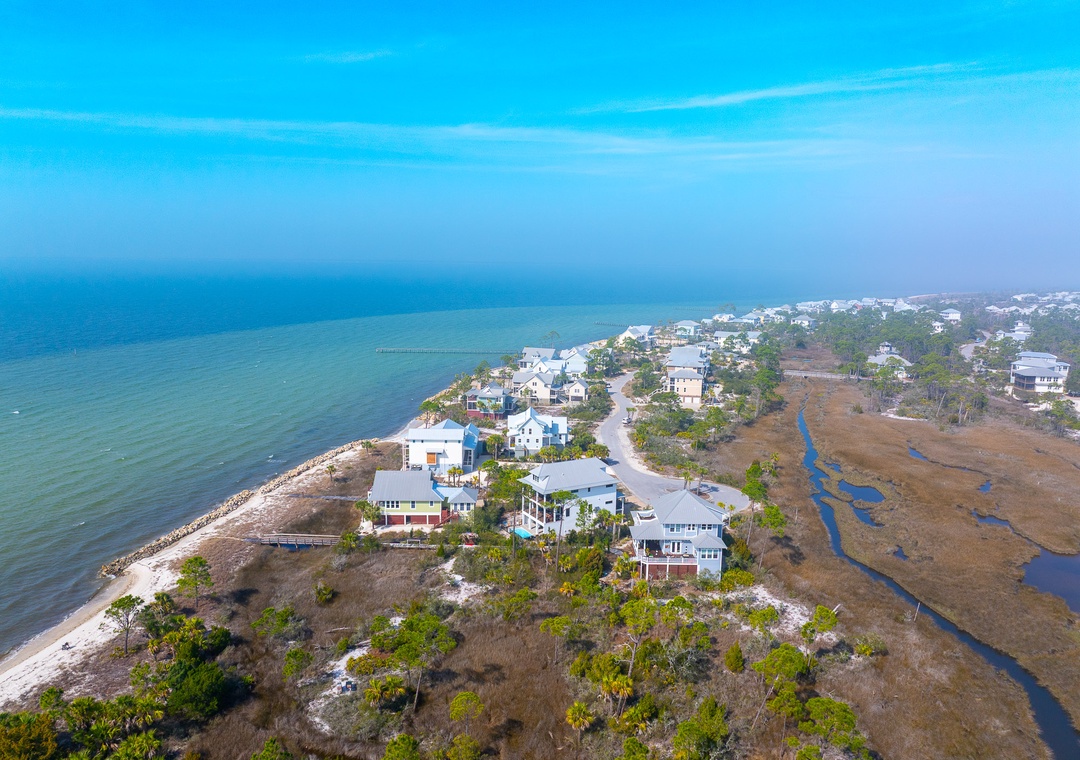 Aerial view of Barefoot Cottage