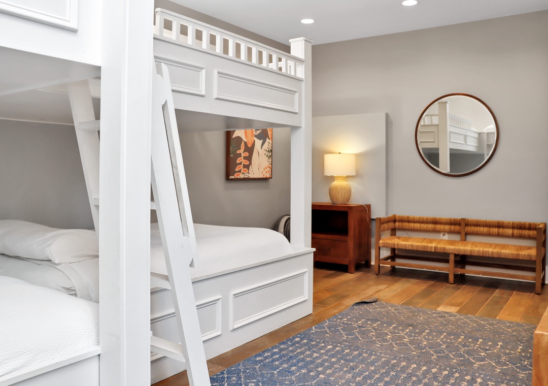 Bedroom 1 - Large First Floor Bedroom