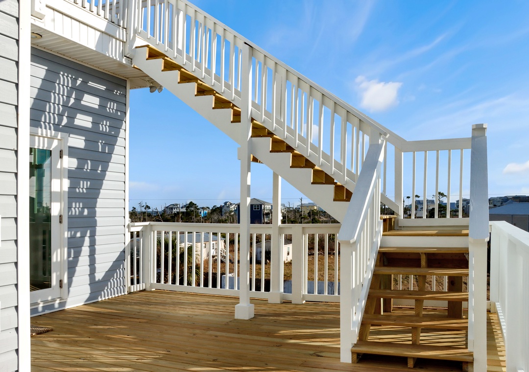 Access to Rooftop Deck