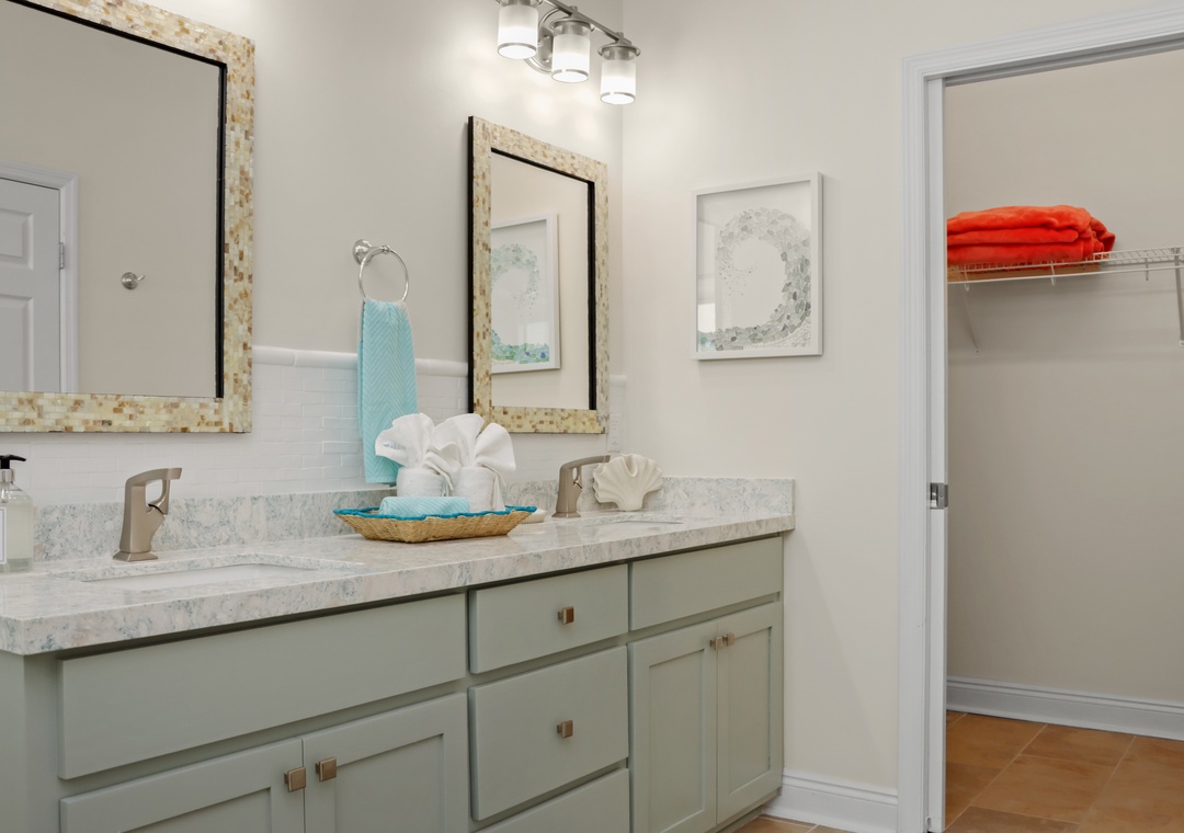 Bedroom 1 - Master Bathroom