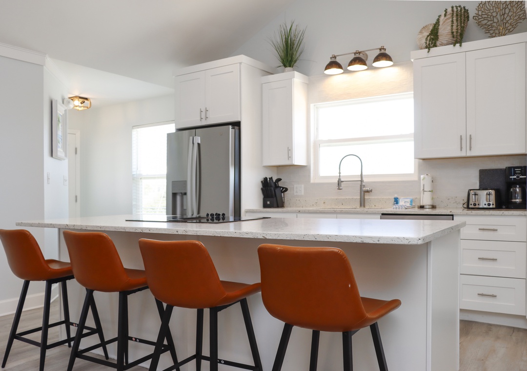 Kitchen - Bar Seating