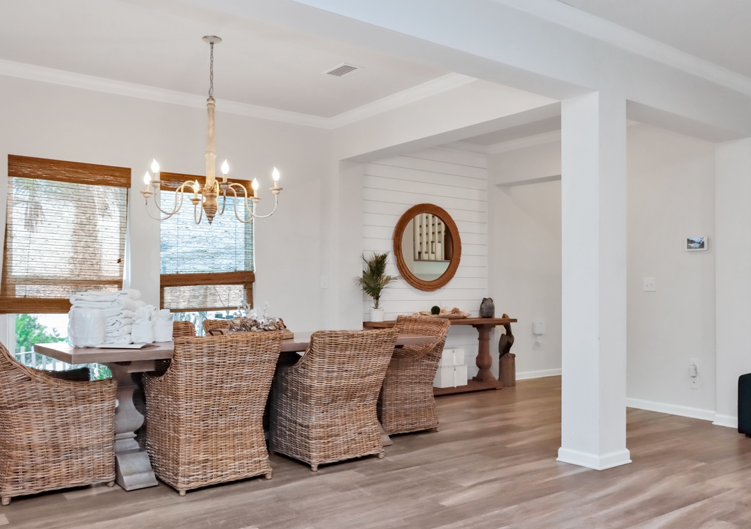 Dining Area and Main Entrance Hallway