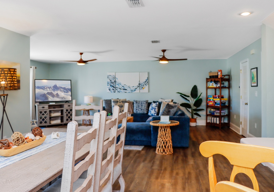 Dining, Kitchen and Living Area