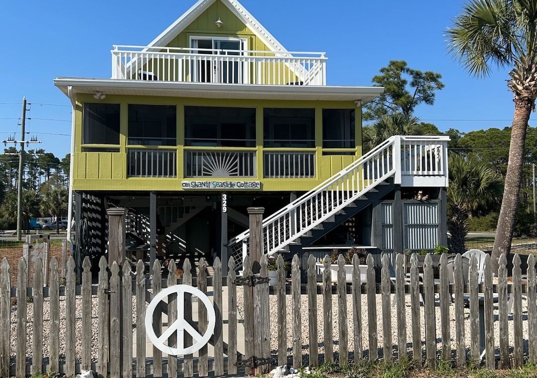 OM Shanti Seaside Cottage