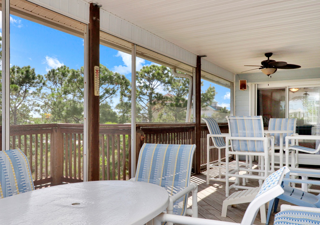 Outdoor Dining For Eight