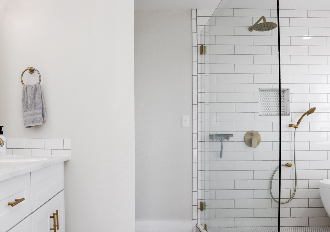 Bedroom 3 - Master Bathroom