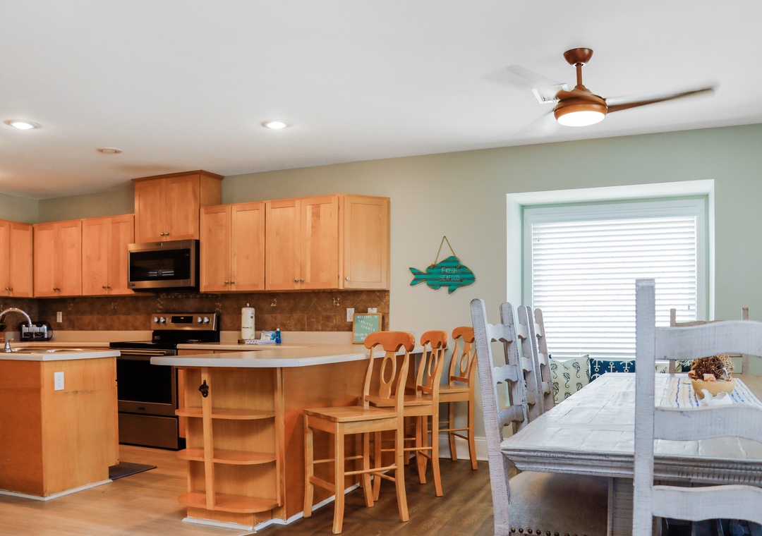 Dining Area and Kitchen