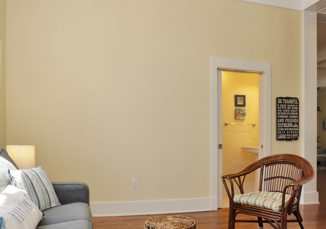 Sitting Area with Full Bathroom