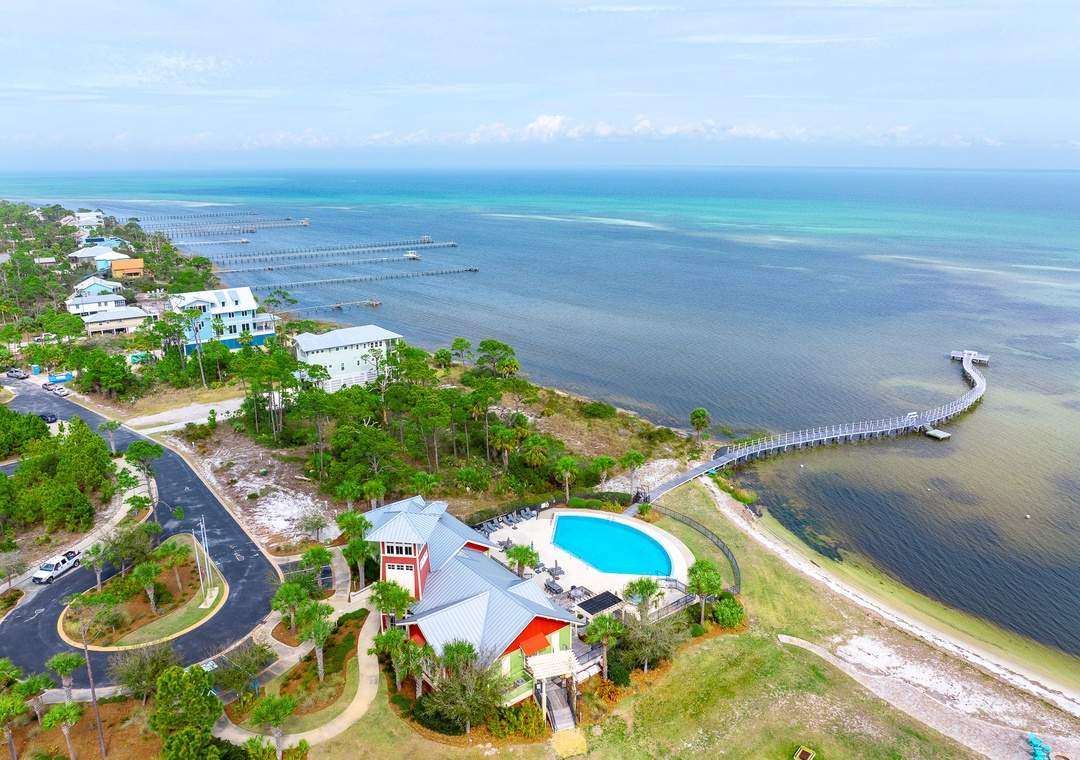 Bay Community Center and Pool