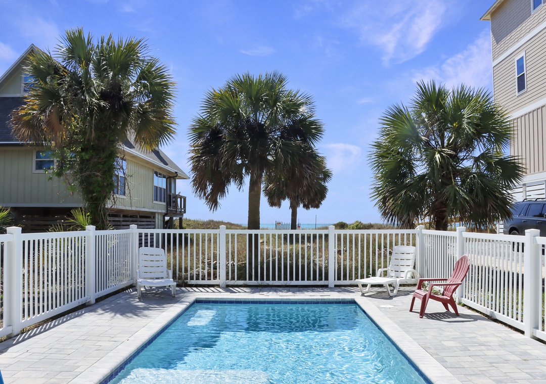 Beachside Private Pool