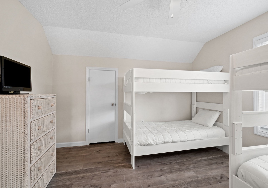 Bunk Room