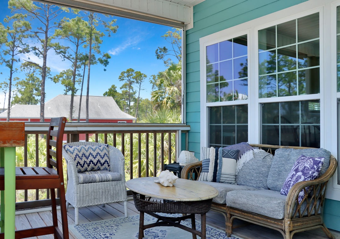 Beachside Screened Deck