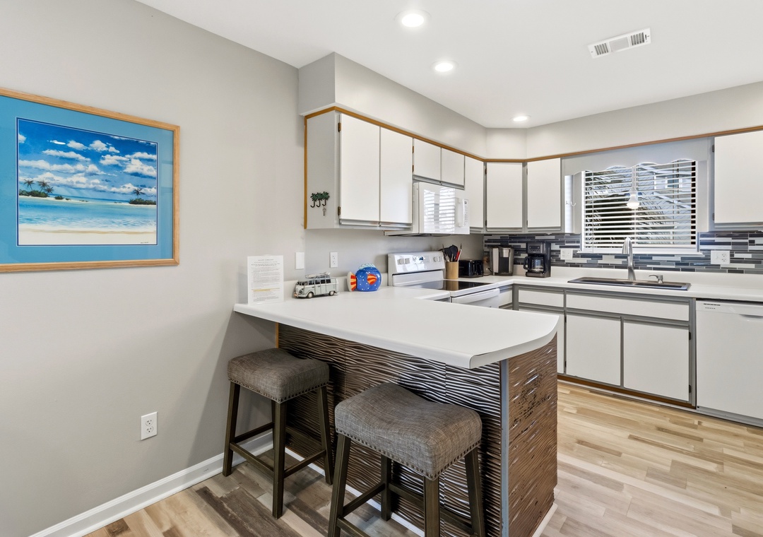 Seaclusion Kitchen 4