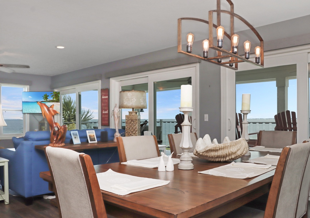 Beach Front Dining Area and Living Room