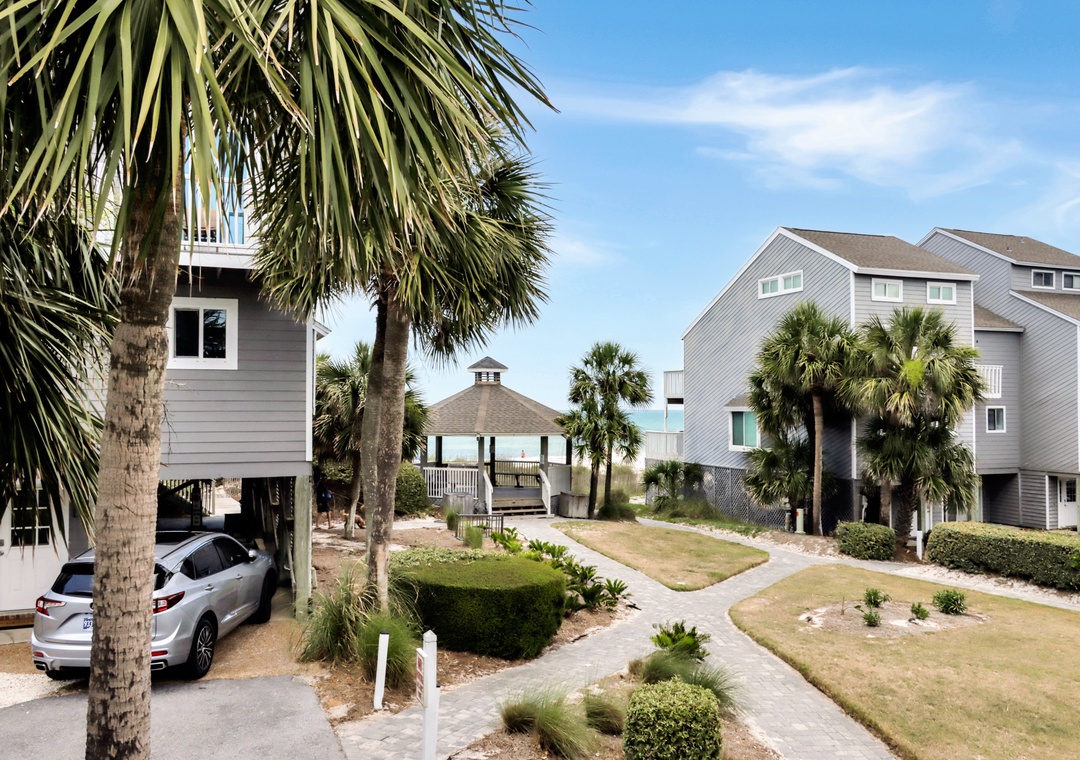 Main Level Deck - Beach View