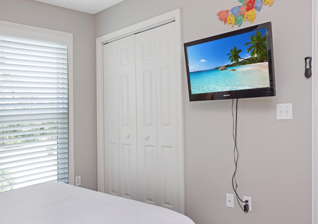 Bedroom 2 with TV