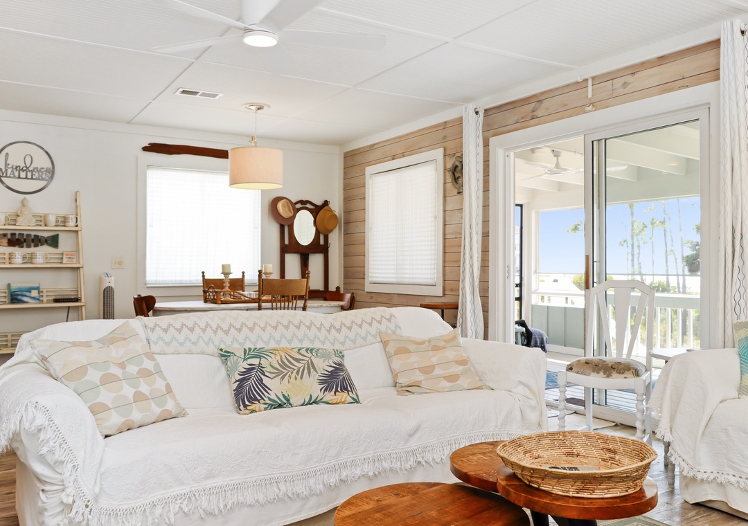 Living and Dining Area