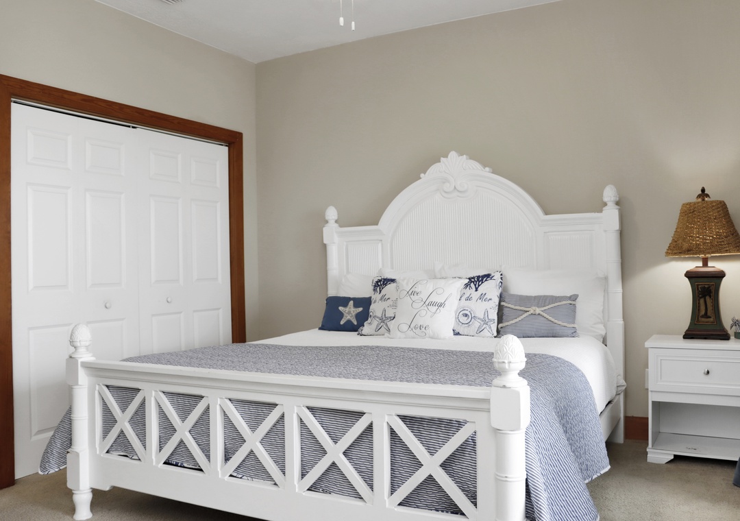 Bedroom 1 - King Bed