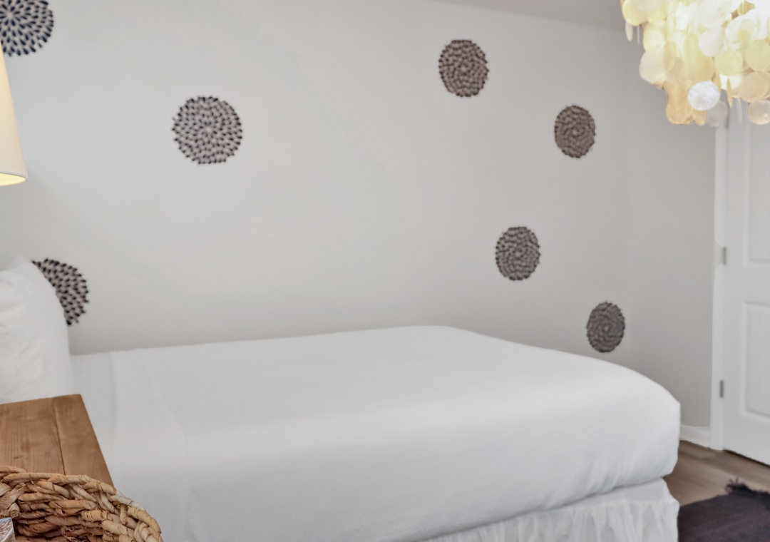 Bedroom 3 - Queen Bed