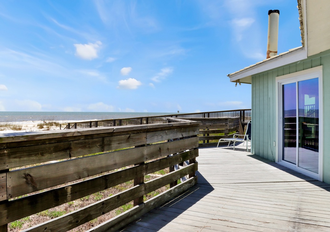Large Beach Front Deck
