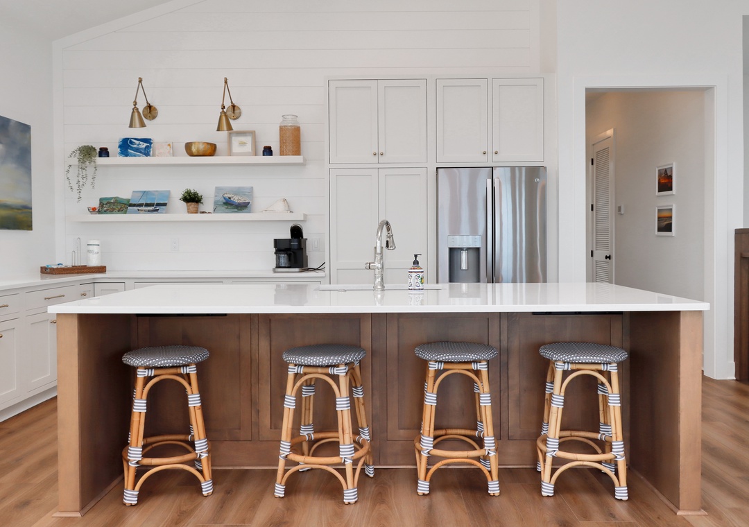 Kitchen Island with Bar Seating