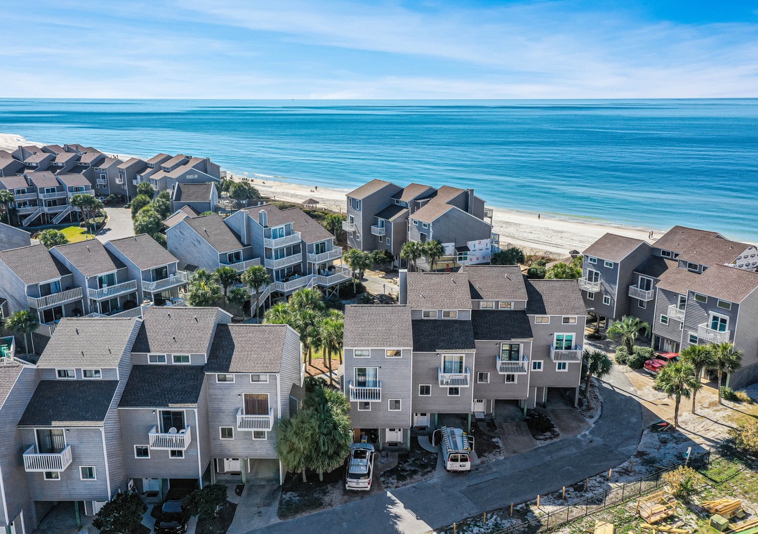 Close Distance to Beach with Easy Access