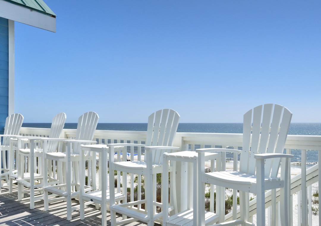 Furnished Beach Front Deck