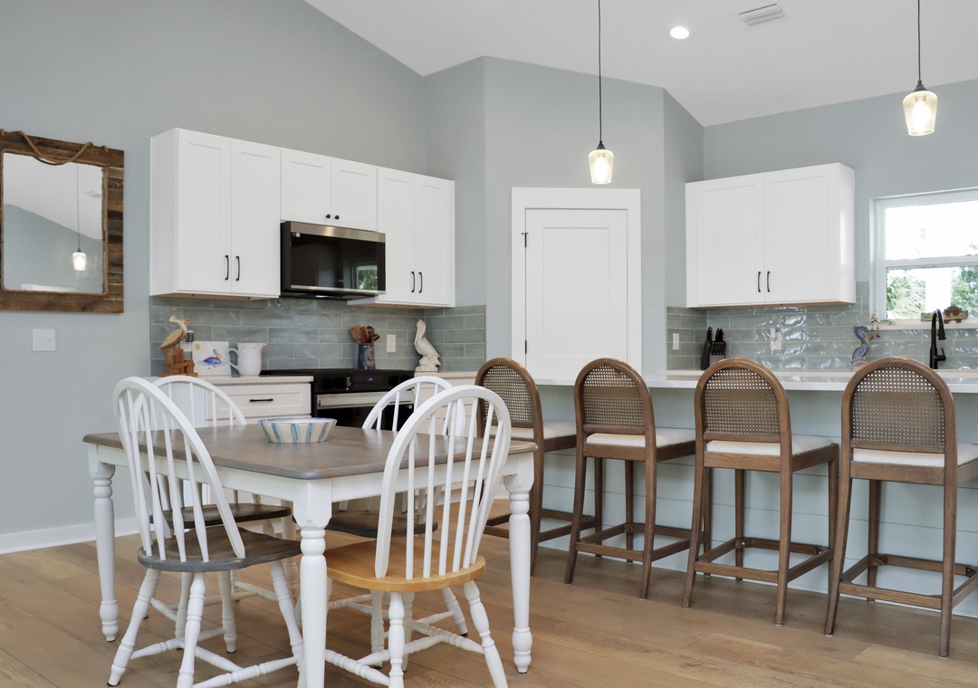 Dining Area and Bar Seating