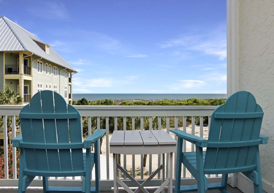 Furnished Beach Front Deck