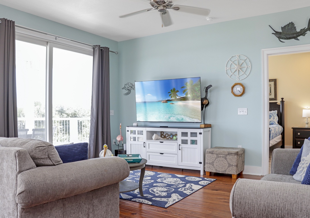 Living Room - Beach View Deck, TV and Bedroom 3