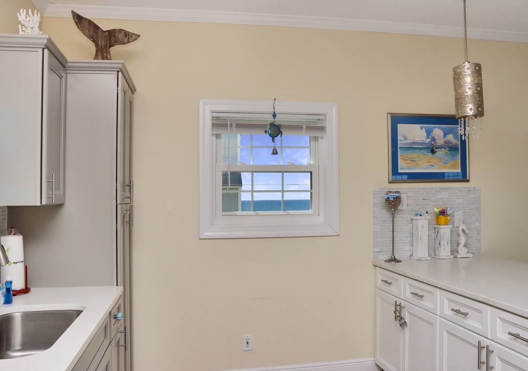 Kitchen - Gulf View