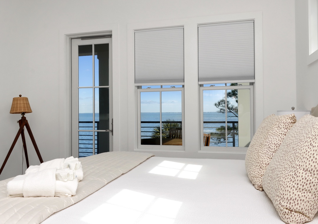 Bedroom 1 - Bay View