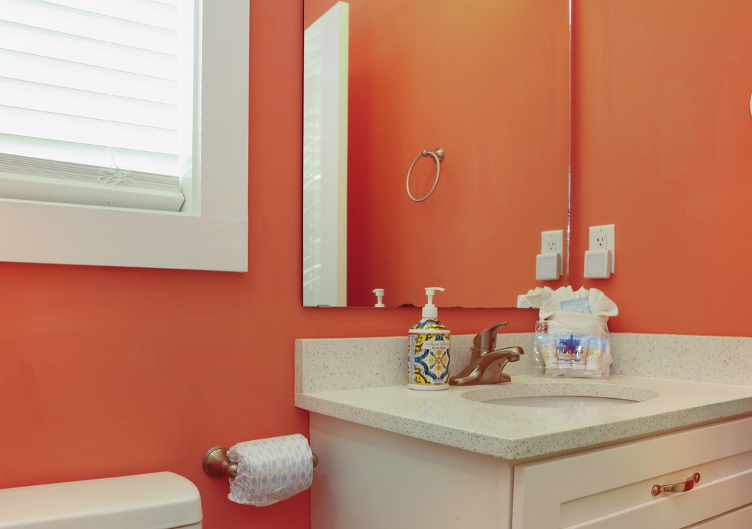 Full Bathroom - Upstairs