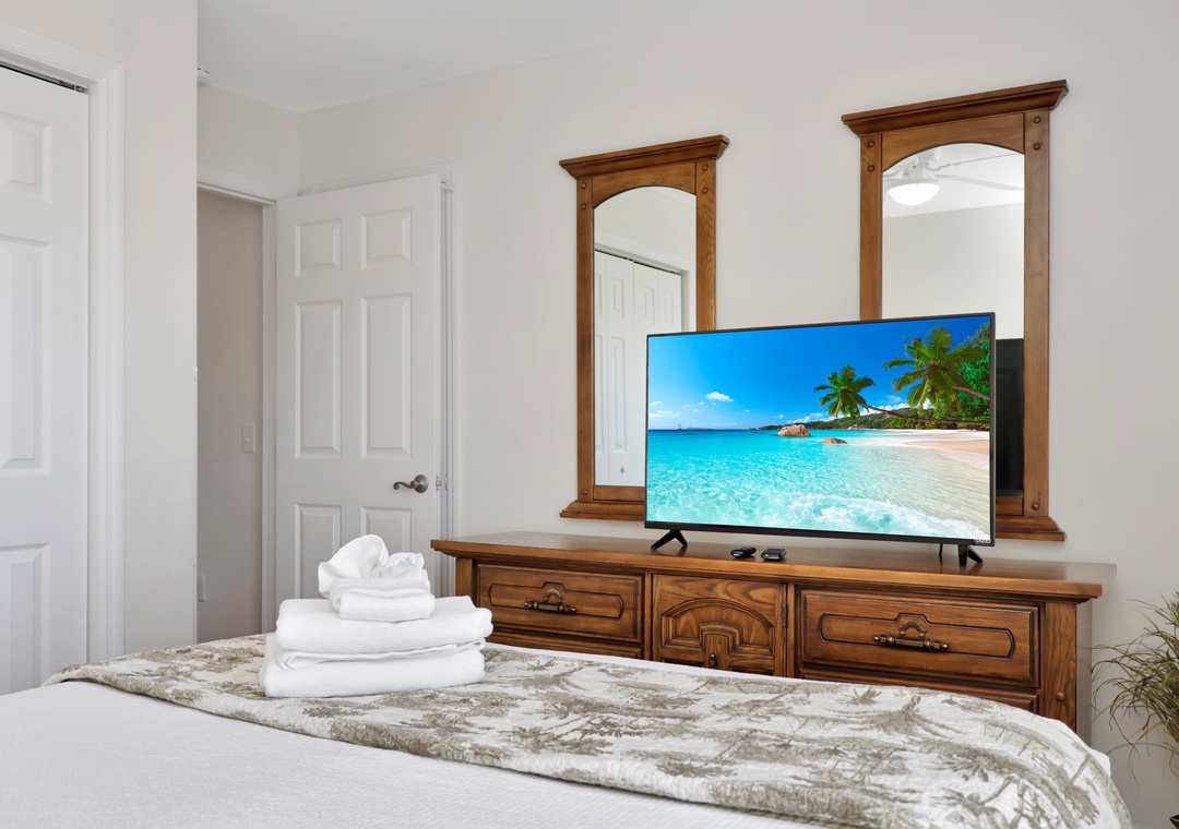Bedroom 2 - TV