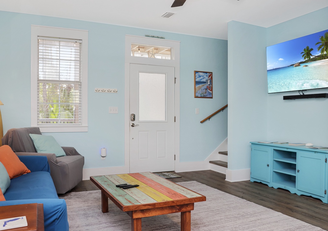 Living Room with View onto Screened Deck