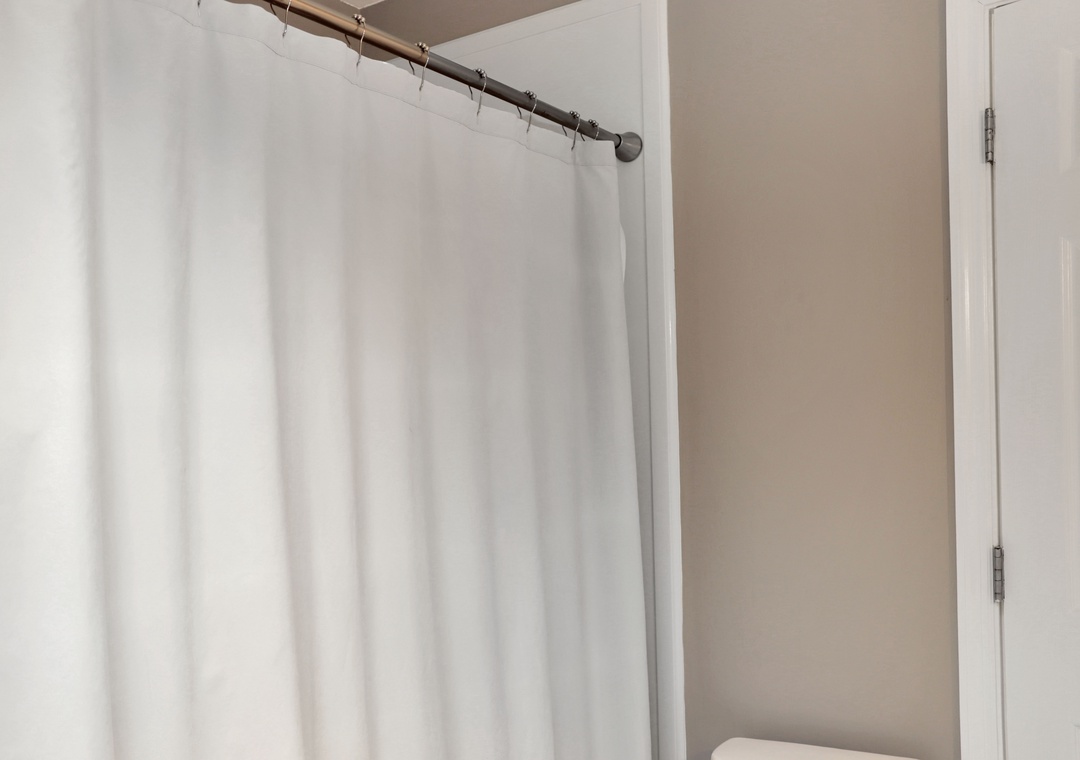 Full Bathroom 1 - Shower