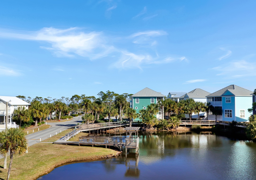 Bedroom 2 - Deck View of Pond
