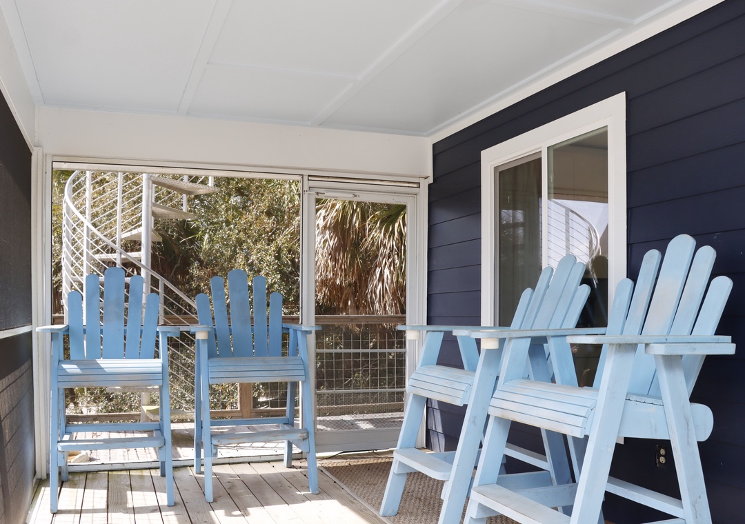 Screened Deck on Main Floor