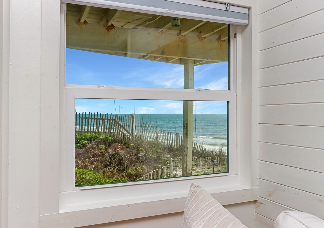 MIL Suite - Beach View