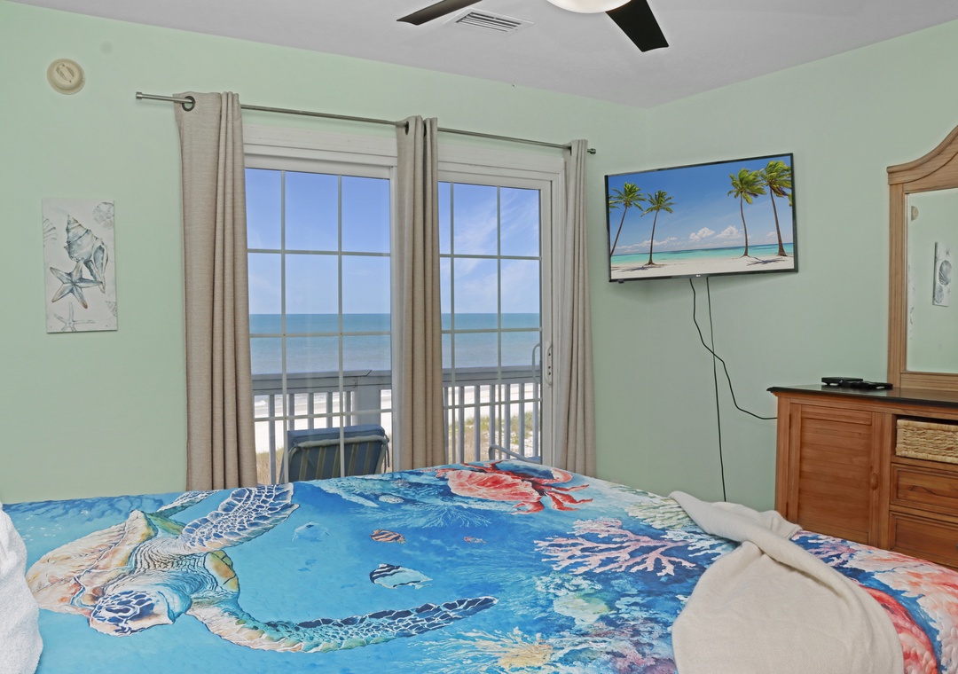 Bedroom 3 - Beach View and TV