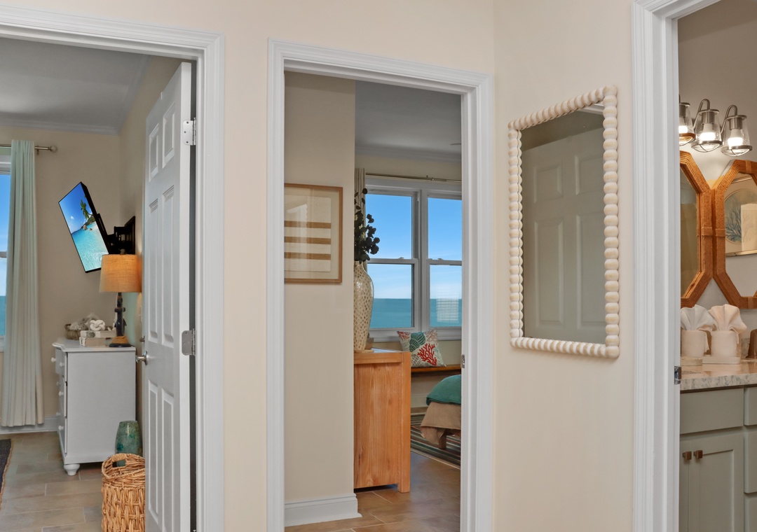 Full Bathroom Bedrooms 3 and 4