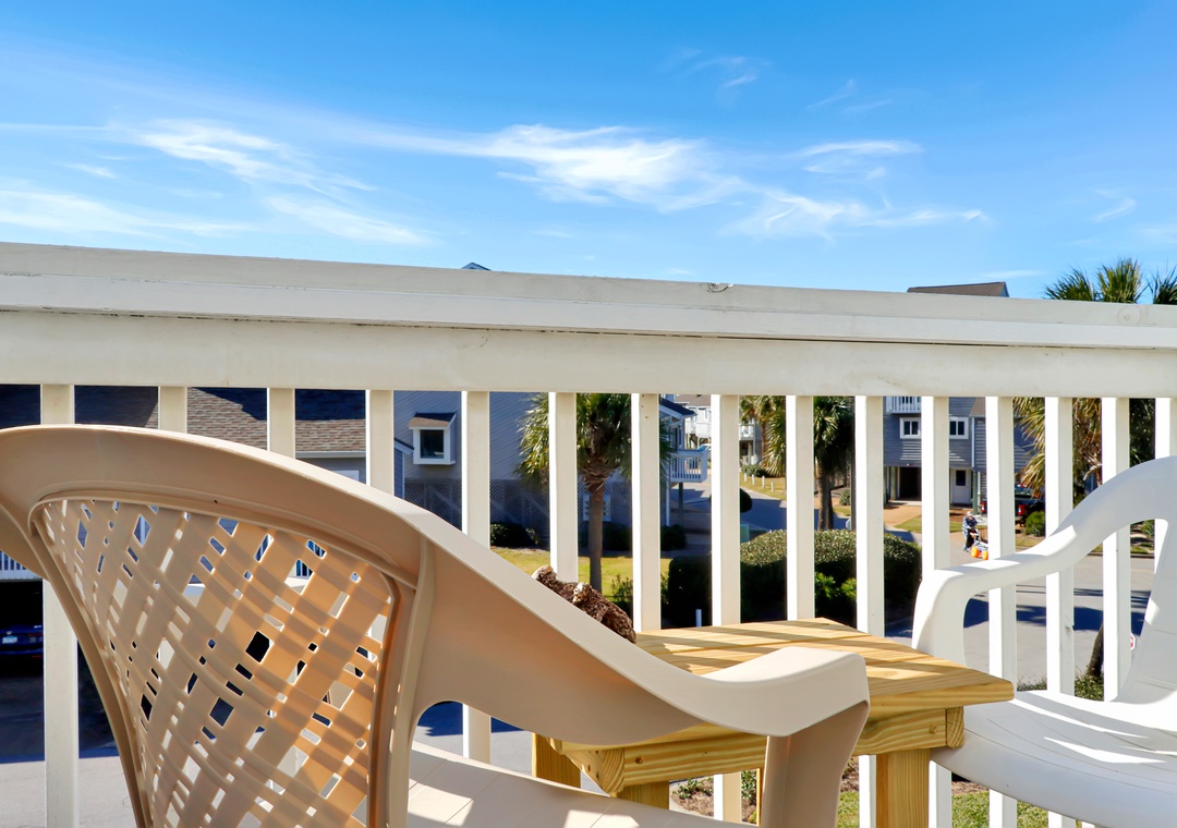 Bedroom 2 - Small Deck