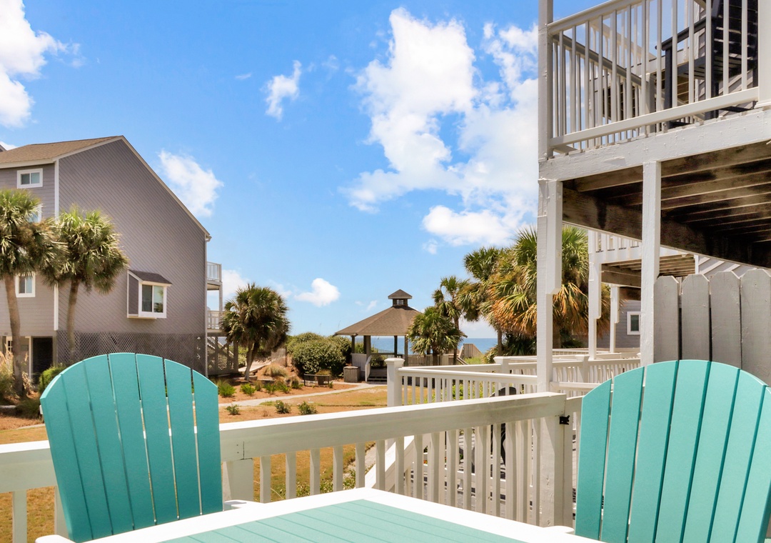 Outdoor Dining with a View