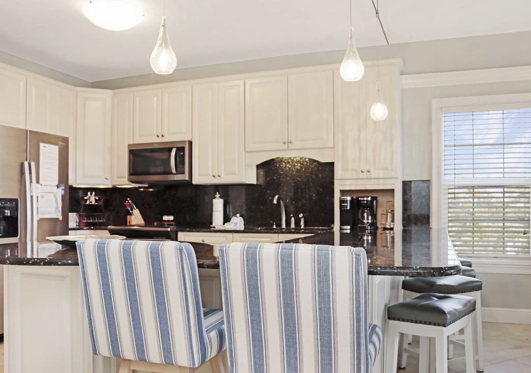 Kitchen Bar