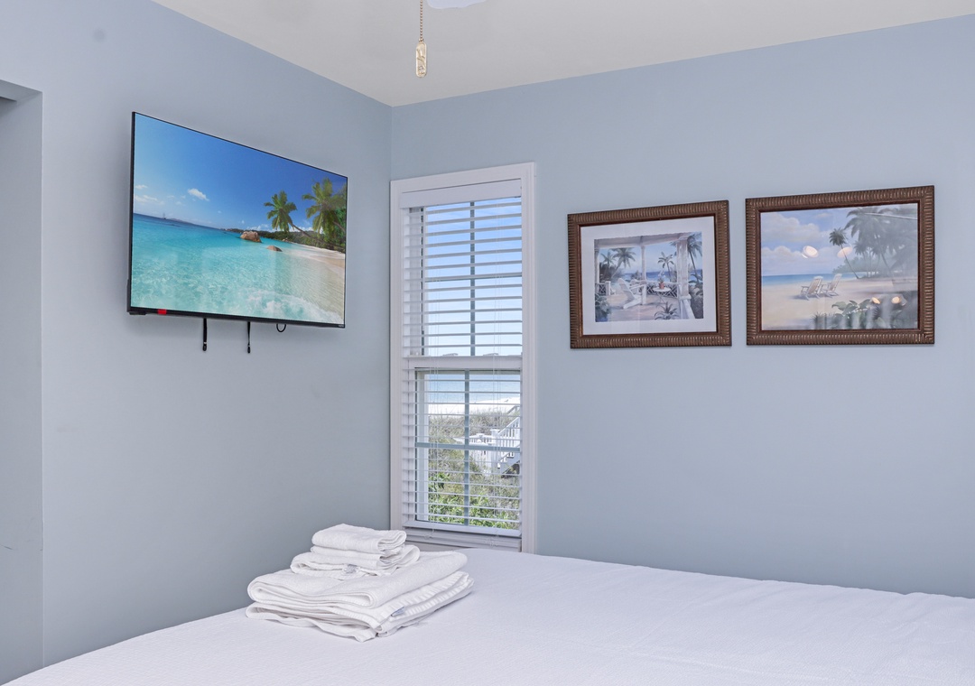 Guest bedroom 1