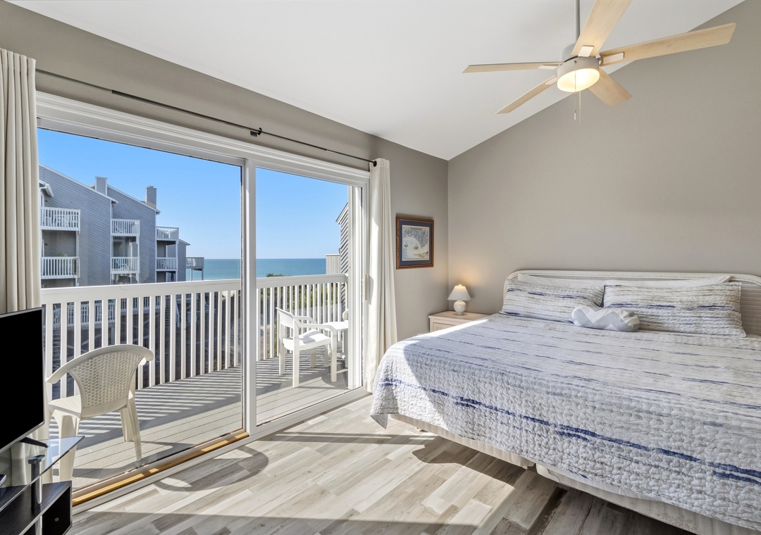 Seaclusion Master Bedroom