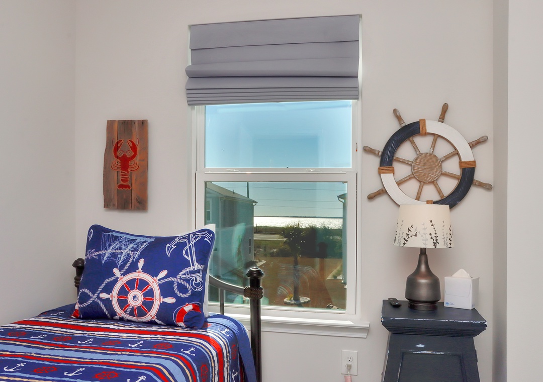 Bedroom 3 - Beach View